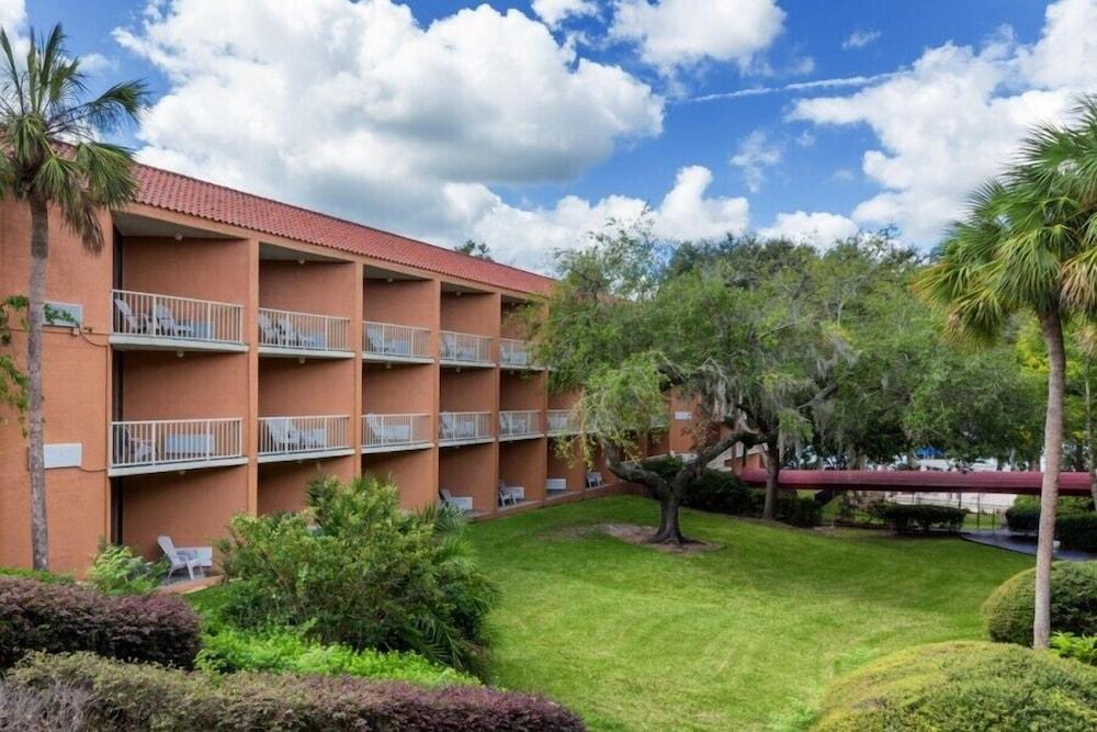 Stayable Select Gainesville Exterior photo